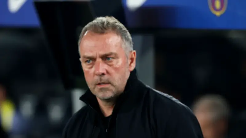 فليك قبل موقعة أتلتيكو: نجم برشلونة في حالة نفسية سيئة ولا مكان للحمقى بيننا