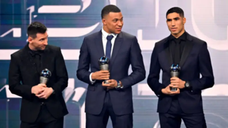 حكيمي يكشف: لم أستمتع باللعب مع ميسي في باريس سان جيرمان بسبب تغيير أسلوب الفريق