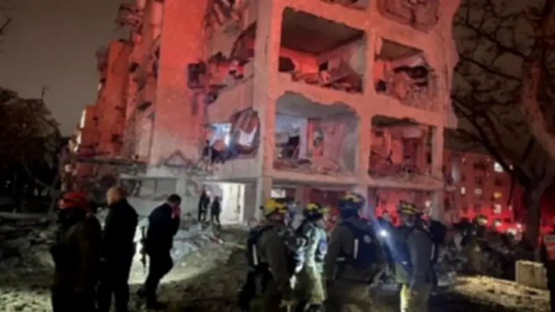 إيران وحزب الله يشنان هجمات صاروخية متزامنة على شمال إسرائيل والجليل