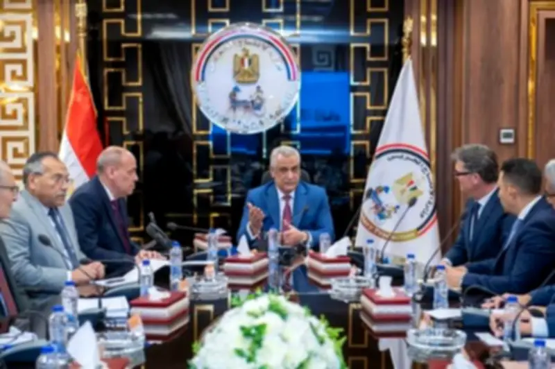 وزير الإنتاج الحربي: مهمتنا الأساسية تلبي احتياجات القوات المسلحة من الأسلحة والذخائر