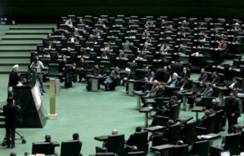 البرلمان الإيراني: هرمز لن يعود لمنصبه السابق وسيظل تحت إدارة الجيش