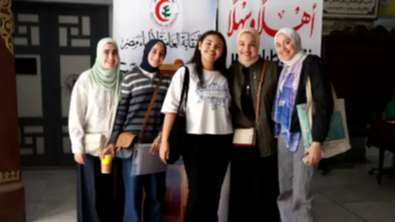 تسليم كارنيهات العضوية للأطباء الجدد في النقابة العامة وسط تسهيلات مكثفة