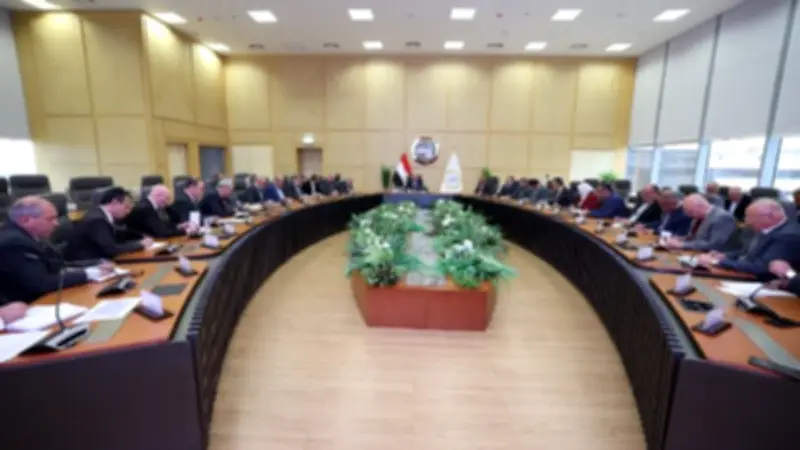 وزير النقل يوجه بتخفيض النفقات وتعظيم الإيرادات مع الحفاظ على جودة الخدمات