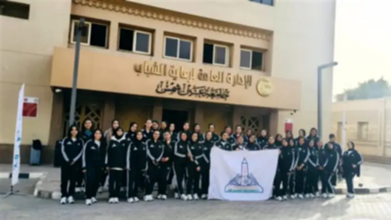 الجوازات تقدم خدمة "دليفري".. تجديد إقامة سيدة بمستشفى القاهرة والقبض على متجر ألعاب نارية