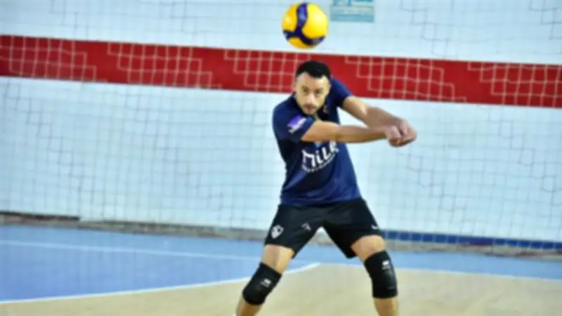 طائرة الزمالك تتأهل لنصف نهائي كأس مصر بعد فوز ساحق على طلائع الجيش