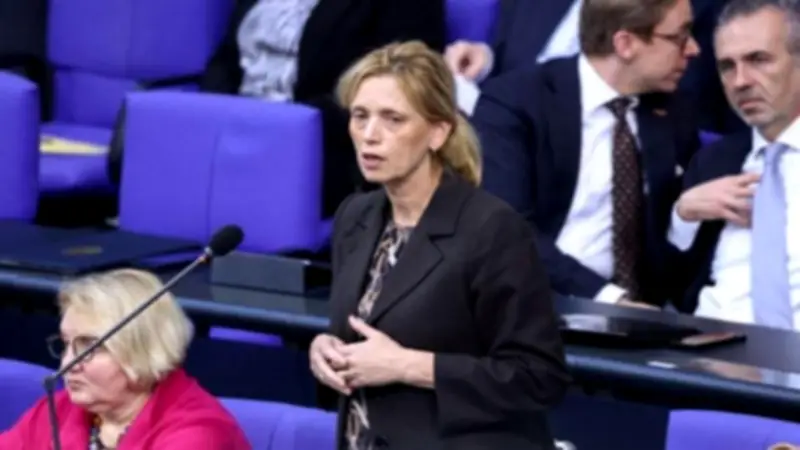 كارين برين.. يهودية قد تقودها الفرصة لرئاسة ألمانيا خلفاً لشتاينماير