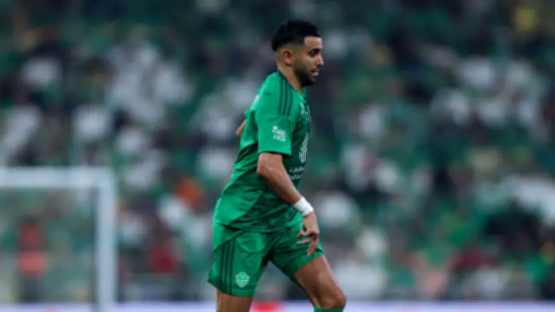 رياض محرز يغازل جماهير الأهلي بعد تعثر الهلال في دوري روشن السعودي