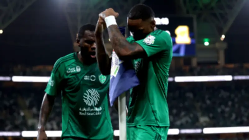 توني يرفع راية التحدي مع الأهلي رغم ابتعاد النصر في سباق دوري روشن السعودي