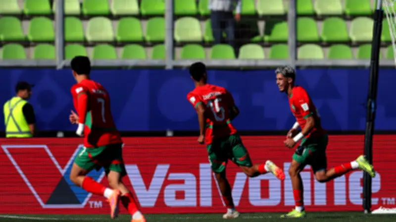 نجم واتفورد المغربي عثمان ماما يرفض تبادل القمصان خوفاً من الاستخدام السيء