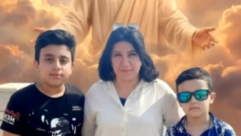 عيد تحول لجنازة.. ربة منزل تلحق بنجليها بعد حادث مروع في نجع حمادي