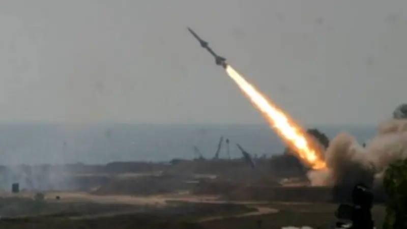 هجمات جوية تستهدف الكويت.. الدفاعات الجوية تتصدى والسلطات تدعو للهدوء