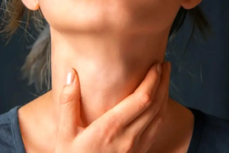 وصفات منزلية فعّالة لفتح الرقبة في أسرع وقت: حلول طبيعية للتخلص من الألم