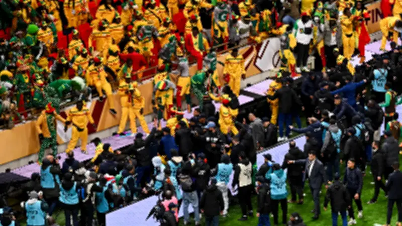 رئيس الاتحاد السنغالي يحذر من تحويل النزاعات الرياضية للقضاء بعد حبس مشجعين في المغرب