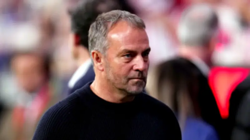 غياب دي يونج يضع برشلونة في مأزق تكتيكي قبل مواجهة أتلتيكو في دوري الأبطال