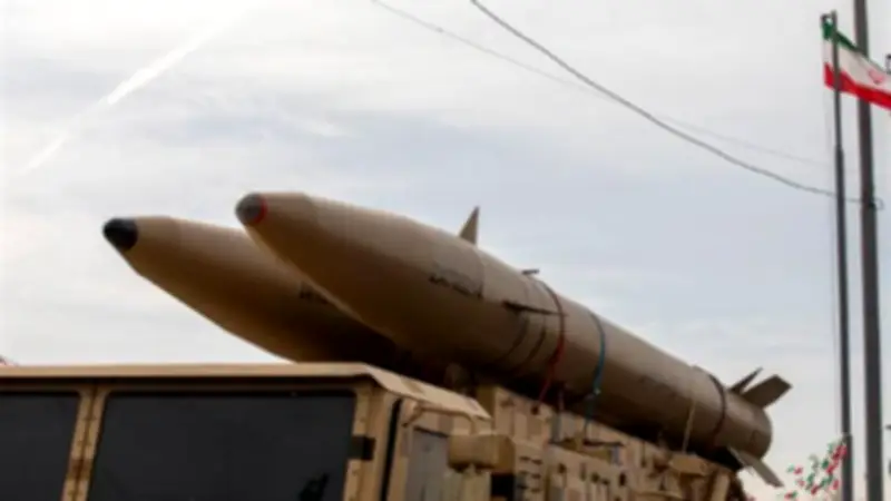 تقارير: الجيش الأمريكي يستعد لشن ضربات محتملة على أهداف الطاقة في إيران وسط تصعيد عسكري