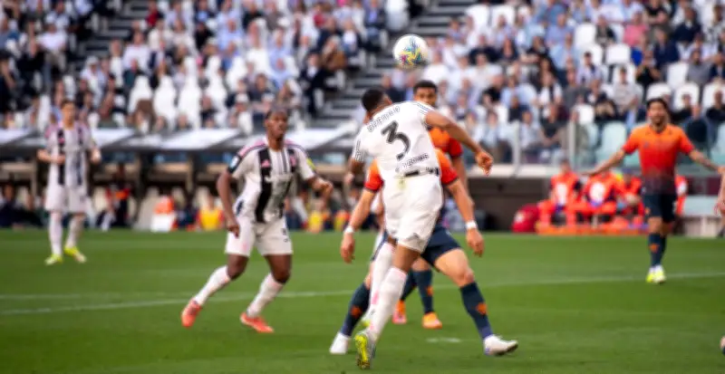 يوفنتوس يهزم جنوى بهدفين نظيفين في الدوري الإيطالي