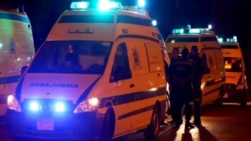 انقلاب سيارة ملاكي في ترعة بطريق طنطا-سبرباي بسبب السرعة الزائدة