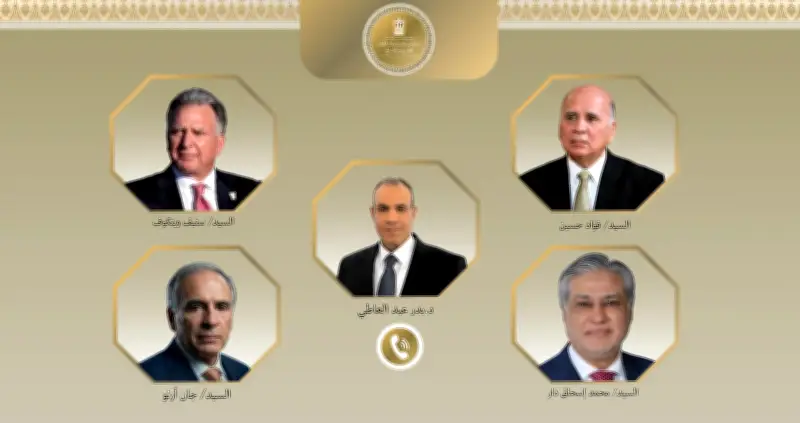 وزير الخارجية يواصل اتصالاته لبحث جهود خفض التصعيد واحتواء الموقف بالمنطقة