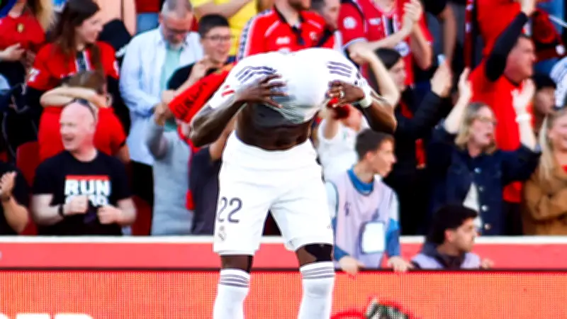 كاميرات المباراة تكشف خلافات لاعبي ريال مدريد قبل مواجهة بايرن ميونخ