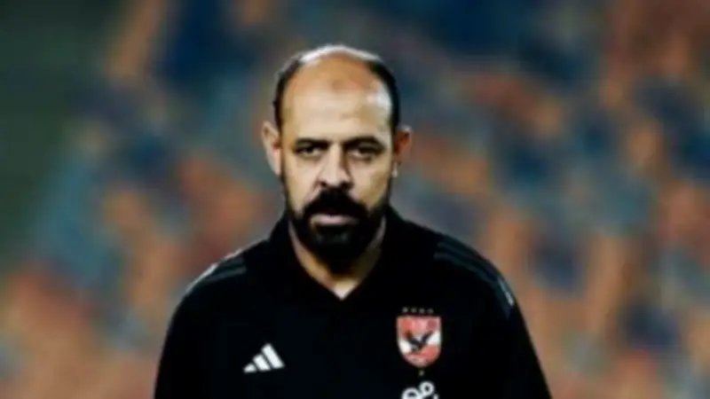 عماد النحاس يشيد بمدرب الأهلي عادل مصطفى ويوضح دور المدرب العام تحت قيادة توروب