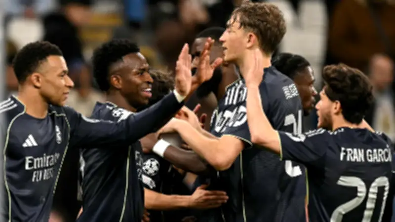 عودة سيبايوس وغيابات مؤثرة.. أربيلوا يعلن قائمة ريال مدريد لمواجهة بايرن ميونخ