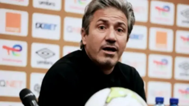 نبيل الكوكي يقدم اعتذاره رسمياً عن تدريب النادي المصري بعد خسارة الزمالك