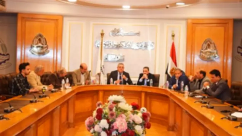 شعبة المستلزمات الطبية تبحث سبل الحفاظ على استقرار السوق في ظل الظروف العالمية