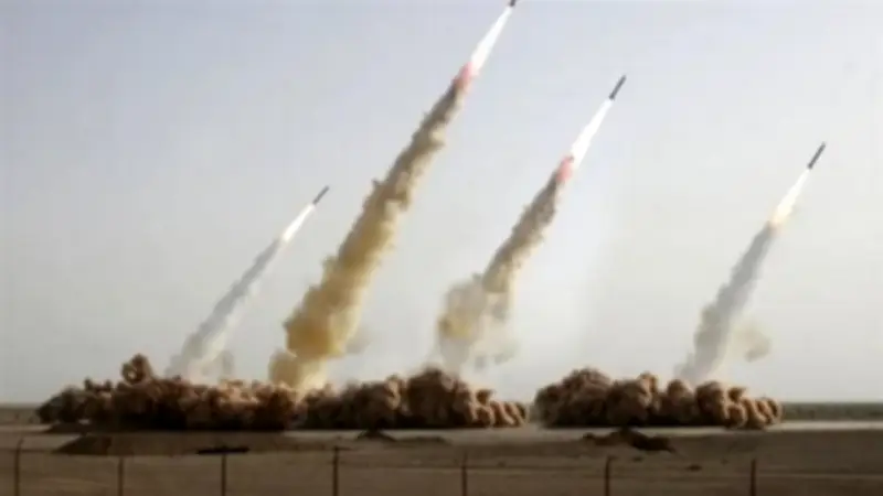 إيران تعلن دخول مرحلة جديدة في الحرب باستخدام منصات إطلاق صواريخ ثنائية
