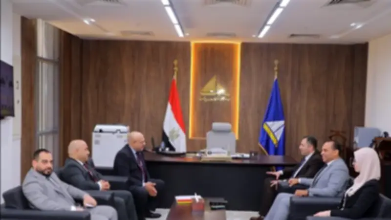 محافظ دمياط يعقد اجتماعًا موسعًا لتعزيز الاستثمار الداخلي وجذب مشروعات جديدة