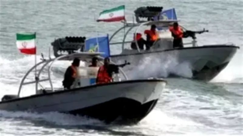 إسرائيل تزعم إلحاق أضرار بالغة بالرادارات البحرية الإيرانية وتستهدف موقع سونار رئيسي