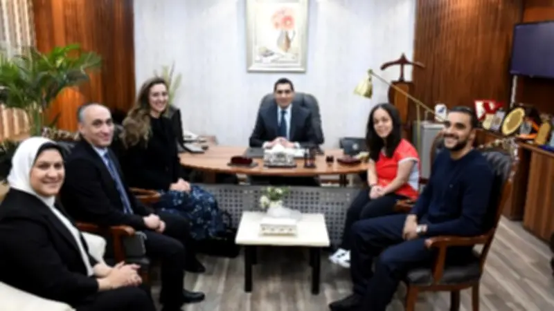 وزير الرياضة يلتقي رئيس اتحاد الريشة الطائرة ويثني على إنجازات اللاعبين دوليًا