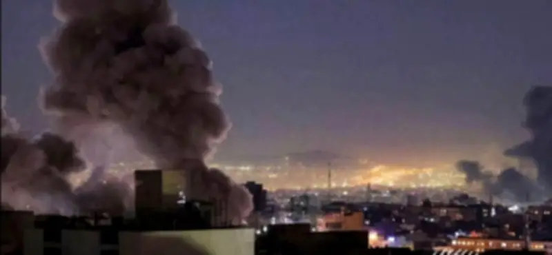 مسؤول في البيت الأبيض يؤكد موافقة إسرائيل على وقف مؤقت لإطلاق النار في إيران