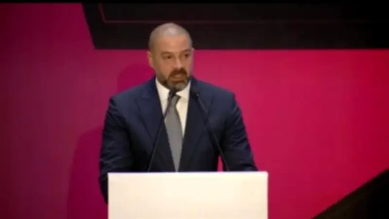 أحمد دياب: راضٍ عن تنظيم الدوري.. عوائد مالية ضخمة للأندية.. واستمرار نظام الهبوط