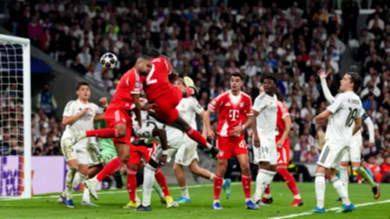 روي كين يهاجم أرنولد بعد هزيمة ريال مدريد: "أخطاء طفولية في دوري الأبطال"