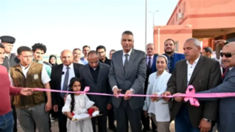 محافظ جنوب سيناء يفتتح مركز الصيد التعاوني ومصنع الثلج في طور سيناء لدعم الصيادين