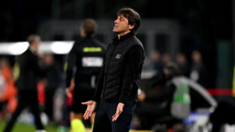 نابولي يبحث عن خليفة كونتي.. تياجو موتا يتصدر القائمة بعد كارثة إيطاليا