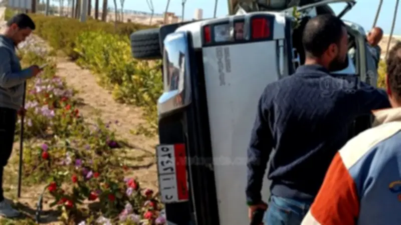 حادث انقلاب سيارة بطريق الإسكندرية-مطروح يُسفر عن إصابة شخص ونقله للمستشفى