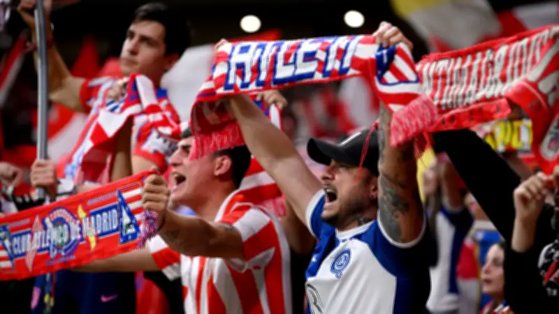 فيفا يتحرك ضد إسبانيا بعد هتافات جماهير أتلتيكو المسيئة للإسلام قبل مواجهة برشلونة