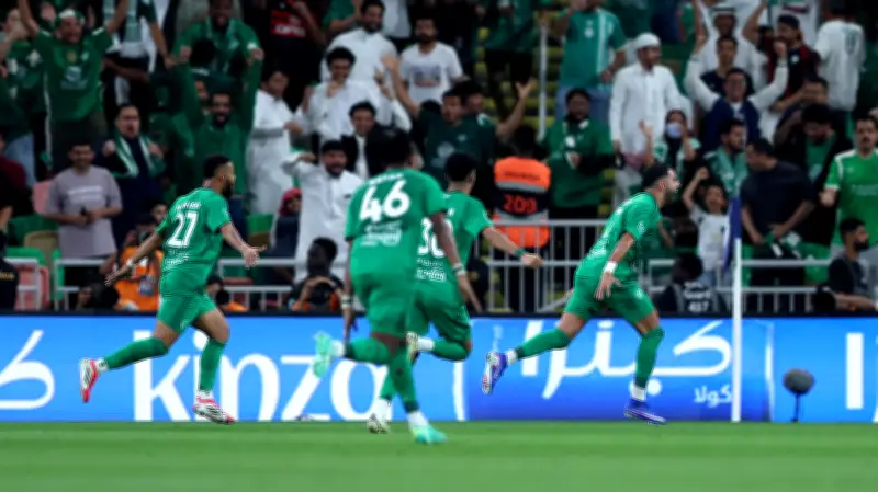 الأهلي يطلق بيانًا ناريًا ضد التحكيم بعد تعادله مع الفيحاء في دوري روشن