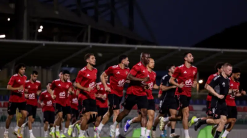 مدحت شلبي يهاجم الأهلي بعد أحداث سيراميكا: ما حدث مهزلة ويقلل من قيمة الدوري المصري