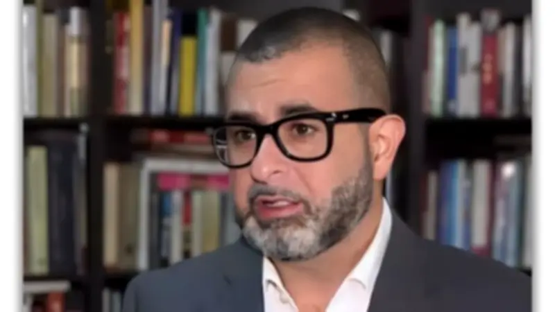 ديمتري دلياني: الإبادة الإسرائيلية في غزة تستهدف شروط الحياة عبر دمار شامل