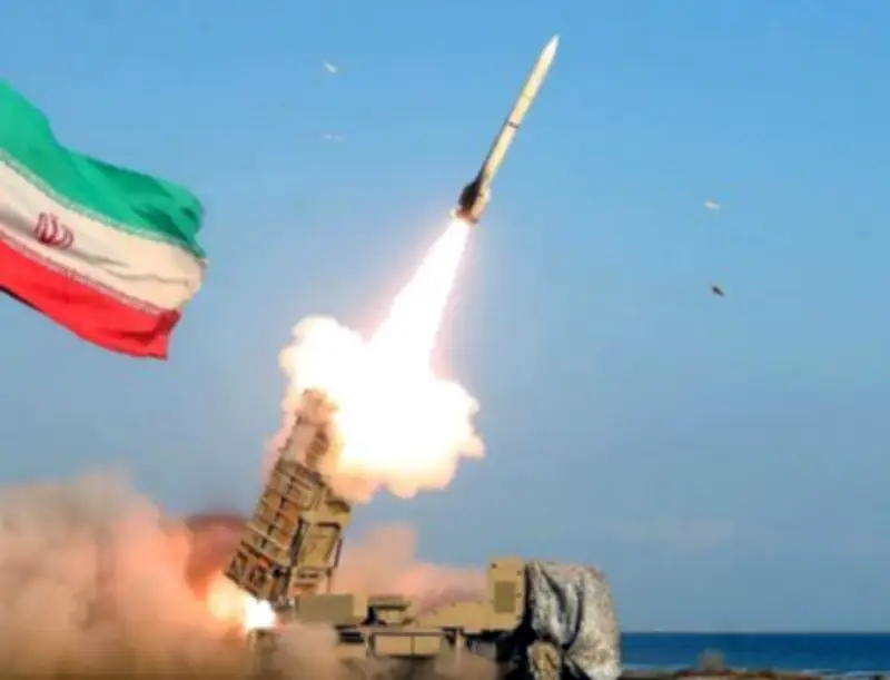 مسؤول إسرائيلي يحذر من قدرة إيران على إنتاج صواريخ باليستية جديدة تضر بشدة