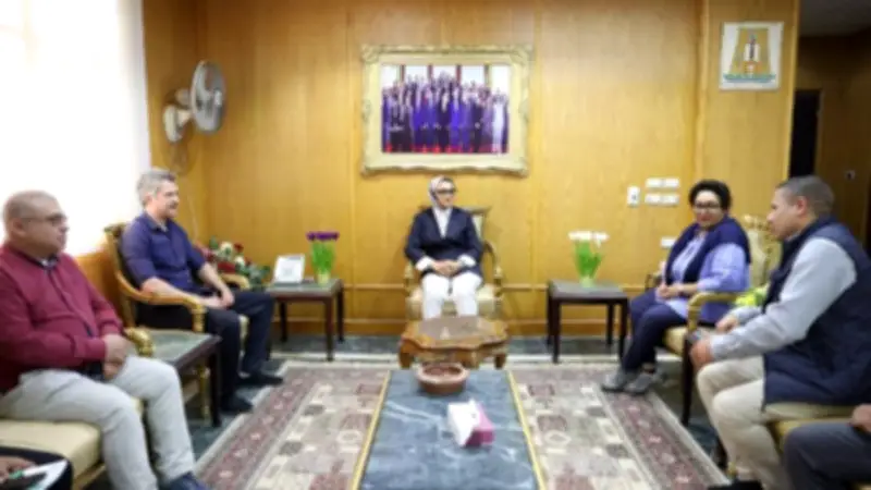 محافظ الوادي الجديد تلتقي وفد "الإيكاردا" لبحث التوسع في الزراعة الصحراوية المبتكرة