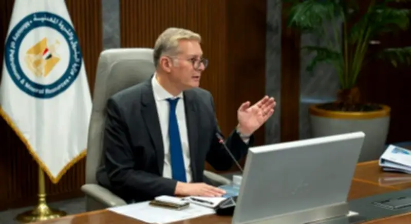 وزير البترول يبحث خطط تطوير بوابة مصر للاستكشاف والإنتاج لتعزيز الاستثمارات