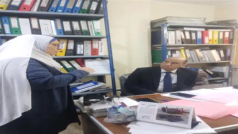 وزير العمل يقوم بجولة مفاجئة على مكتب بدر للوقوف على مستوى الخدمات المقدمة للمواطنين