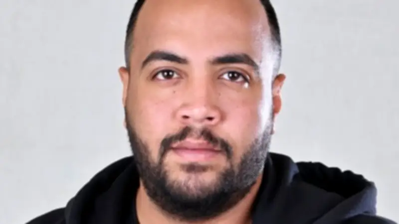 منصة "ووتش إت" تعلن عن مسلسل "ابن الشركة" ضمن إنتاجات المايكرو دراما