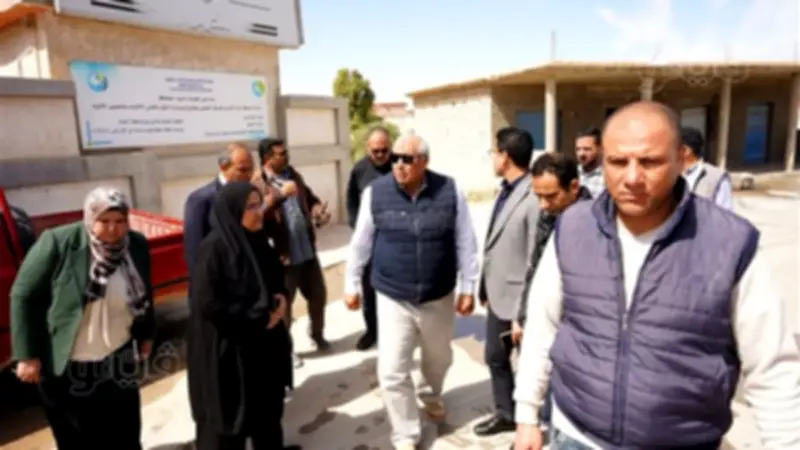 محافظ مطروح يقوم بجولة مفاجئة لتفقد خزانات المياه وضمان انتظام التوزيع