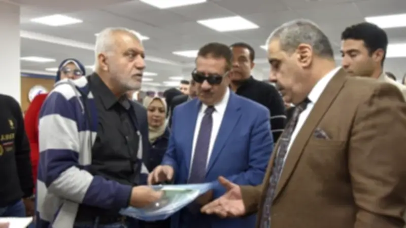 محافظ بورسعيد يوجه برفع كفاءة النظافة في مبنى التأمينات والمنطقة المحيطة