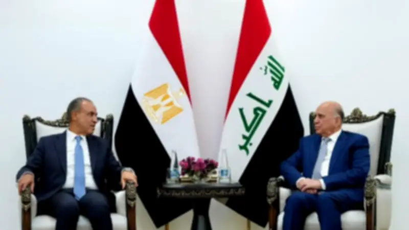 وزير الخارجية المصري يؤكد على الاتصالات العاجلة لوقف العدوان الإسرائيلي على لبنان