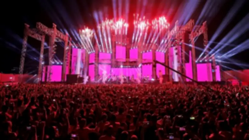 نقابة الموسيقيين تفرض رقابة مشددة على حفلات الساحل الشمالي وتحذر مطربي المهرجانات